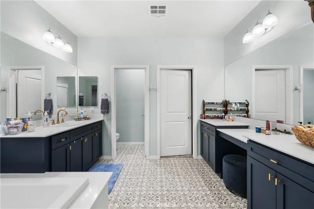 41742 Wayladn Court, Lancaster, CA 93536