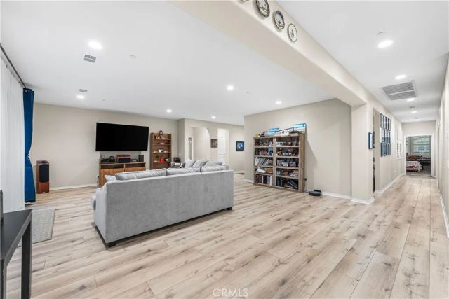 41742 Wayladn Court, Lancaster, CA 93536