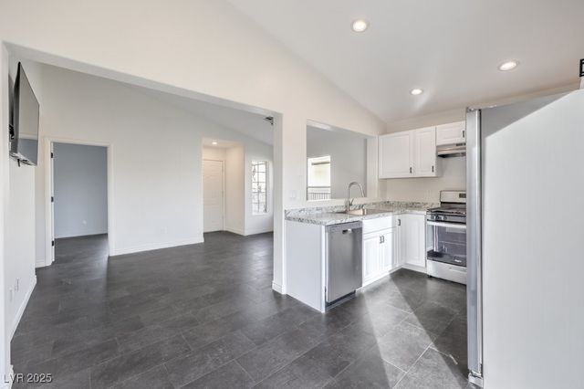 2724 Gazing Stars Street, North Las Vegas, NV 89030