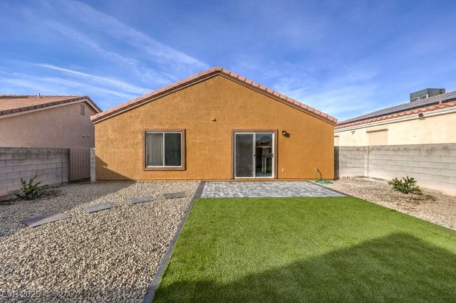 2724 Gazing Stars Street, North Las Vegas, NV 89030