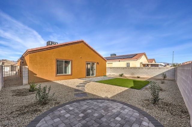 2724 Gazing Stars Street, North Las Vegas, NV 89030