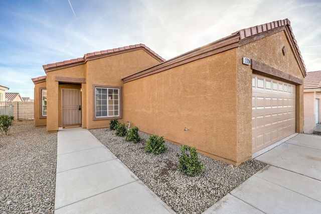2724 Gazing Stars Street, North Las Vegas, NV 89030