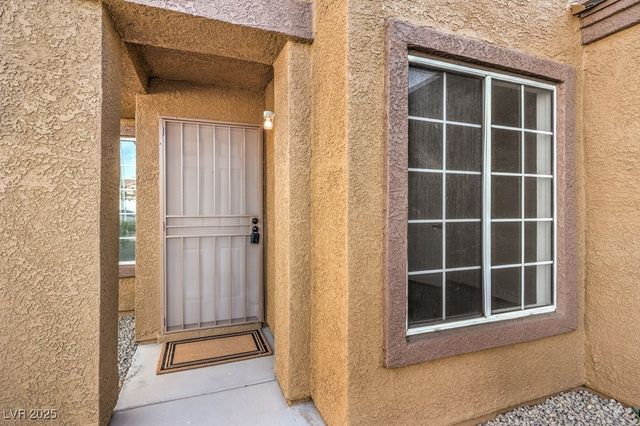 2724 Gazing Stars Street, North Las Vegas, NV 89030