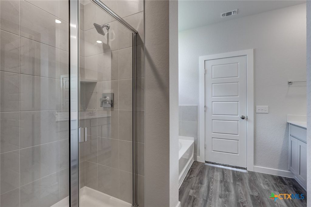 Image 18 of property listing at 2113 Maestro Drive, Seguin, TX 78155