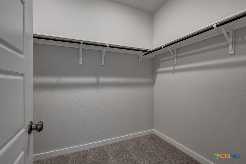 Image 19 of property listing at 2113 Maestro Drive, Seguin, TX 78155