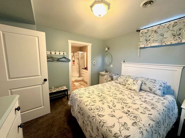 601 Pleasant Avenue, Boyne City, MI 49712