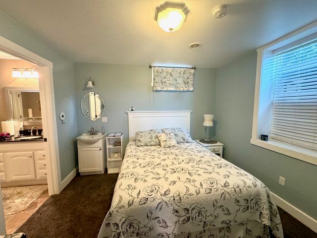 601 Pleasant Avenue, Boyne City, MI 49712