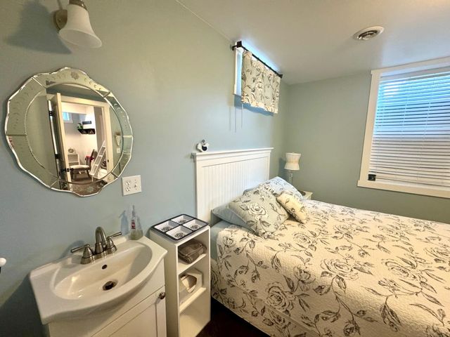 601 Pleasant Avenue, Boyne City, MI 49712