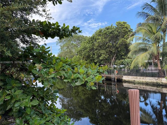 800 SW 8th Terrace, Fort Lauderdale, FL 33315