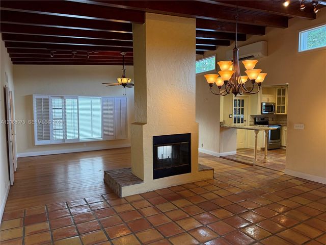 800 SW 8th Terrace, Fort Lauderdale, FL 33315