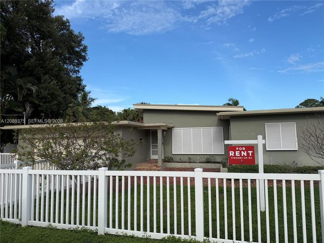 800 SW 8th Terrace, Fort Lauderdale, FL 33315