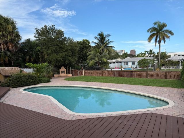 800 SW 8th Terrace, Fort Lauderdale, FL 33315