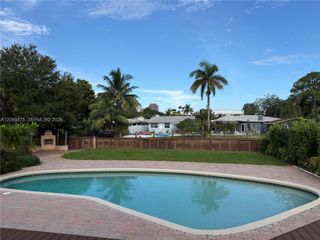 800 SW 8th Terrace, Fort Lauderdale, FL 33315