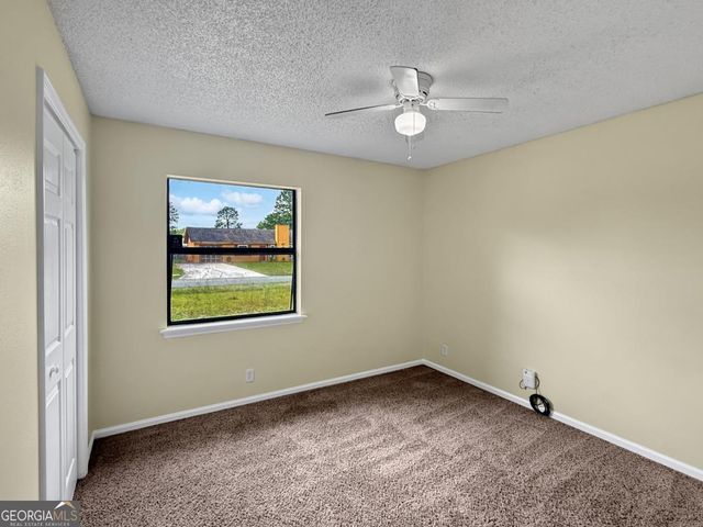 136 Cherry Point Drive, St. Marys, GA 31558
