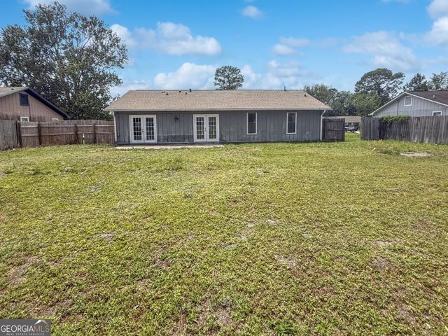 136 Cherry Point Drive, St. Marys, GA 31558