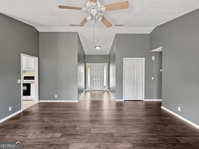 136 Cherry Point Drive, St. Marys, GA 31558