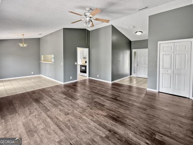 136 Cherry Point Drive, St. Marys, GA 31558