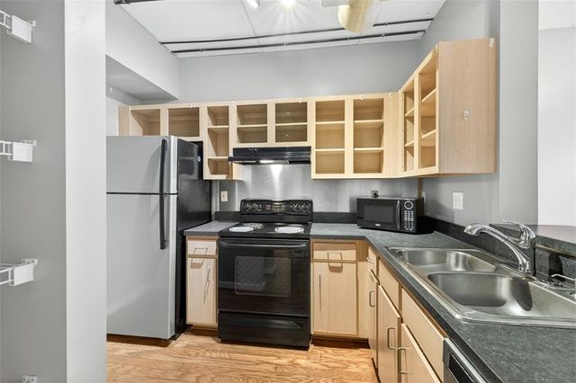 800 Peachtree NE Street 1401, Atlanta, GA 30308