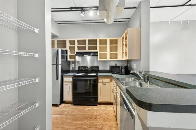 800 Peachtree NE Street 1401, Atlanta, GA 30308