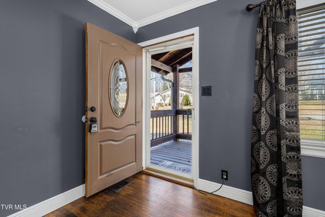 1203 North Barton Street, Johnson City, TN 37604