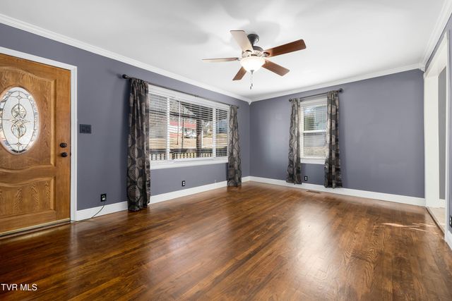 1203 North Barton Street, Johnson City, TN 37604