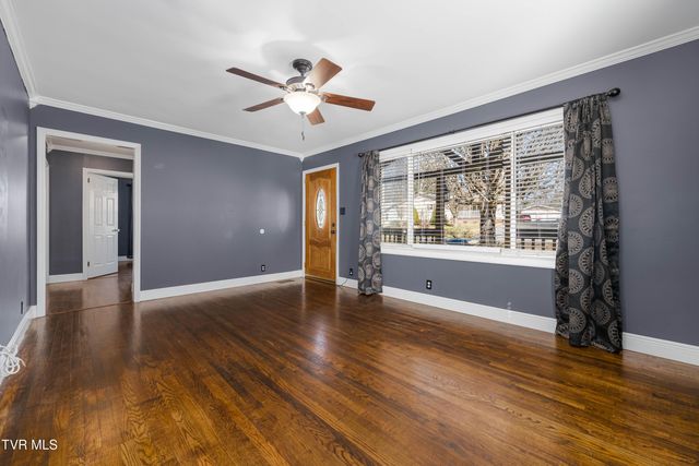 1203 North Barton Street, Johnson City, TN 37604