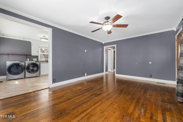 1203 North Barton Street, Johnson City, TN 37604