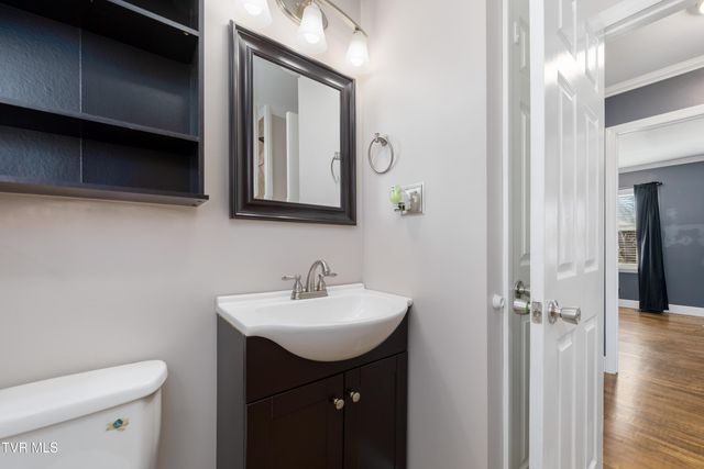 1203 North Barton Street, Johnson City, TN 37604