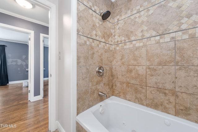 1203 North Barton Street, Johnson City, TN 37604