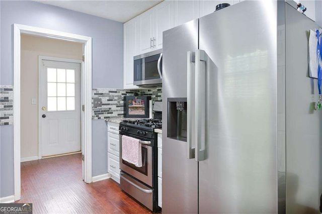 4926 Lake Park Lane, Acworth, GA 30101
