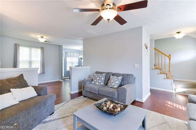 4926 Lake Park Lane, Acworth, GA 30101