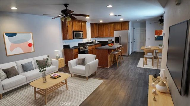 464 W E Street, Colton, CA 92324