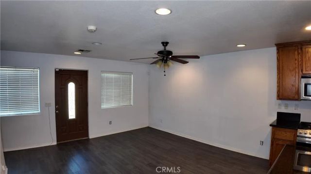 464 W E Street, Colton, CA 92324