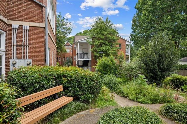 1041 State Street NW 24, Atlanta, GA 30318