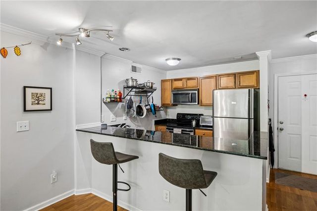 1041 State Street NW 24, Atlanta, GA 30318