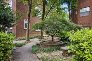 1041 State Street NW 24, Atlanta, GA 30318