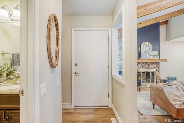 1063 W Powers Avenue, Littleton, CO 80120