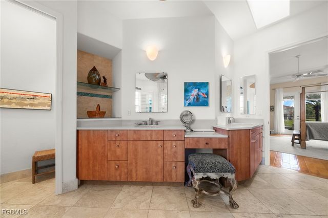 4424 N Bay CIR, North Fort Myers, FL 33903