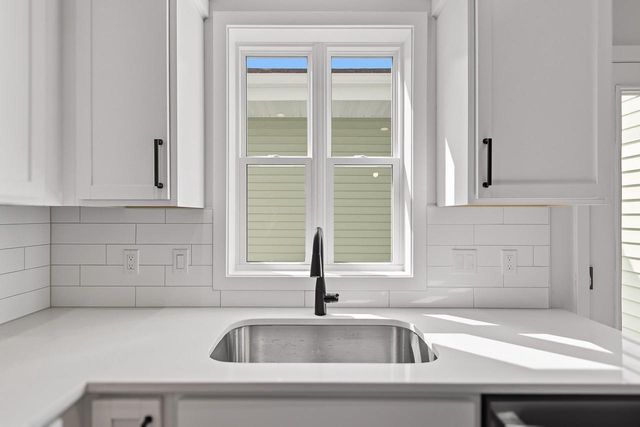 2811 Crinkle Root Drive, Fitchburg, WI 53711