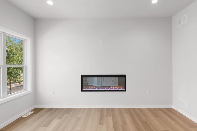 2811 Crinkle Root Drive, Fitchburg, WI 53711