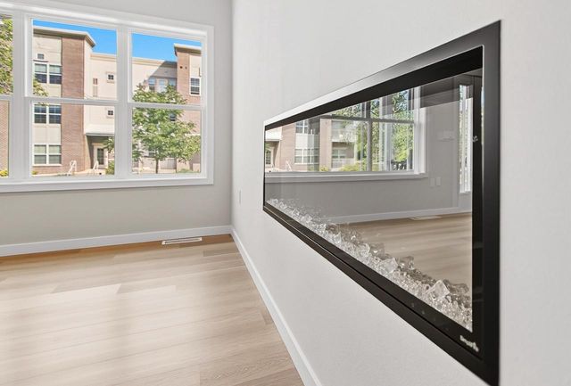 2811 Crinkle Root Drive, Fitchburg, WI 53711