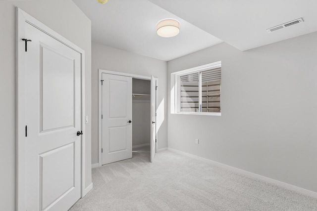 2811 Crinkle Root Drive, Fitchburg, WI 53711