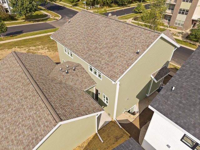 2811 Crinkle Root Drive, Fitchburg, WI 53711