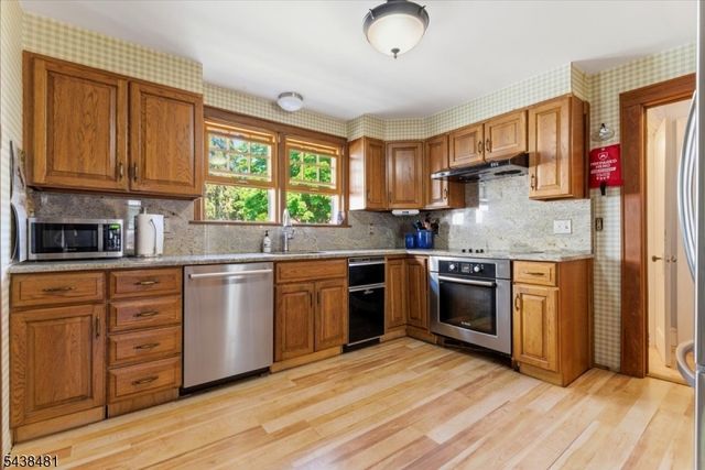 2104 Westfield Ave, Scotch Plains Twp., NJ 07076