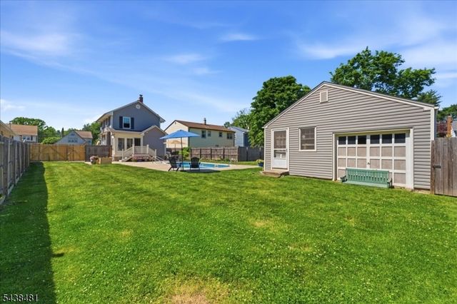 2104 Westfield Ave, Scotch Plains Twp., NJ 07076