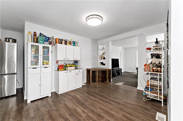 204 Vine St, Jefferson Hills, PA 15025