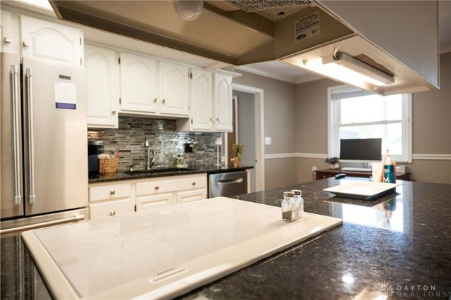 110 S Dorset Road, Troy, OH 45373