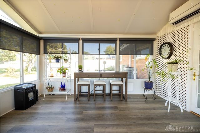 110 S Dorset Road, Troy, OH 45373