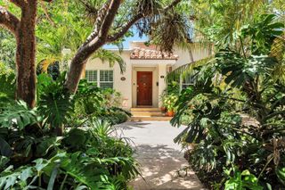 812 Upland Road, West Palm Beach, FL 33401