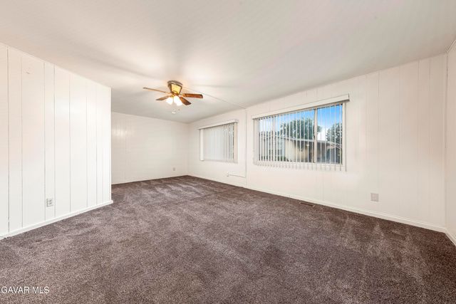 21213 Jimpson Way 244, Canyon Country, CA 91351